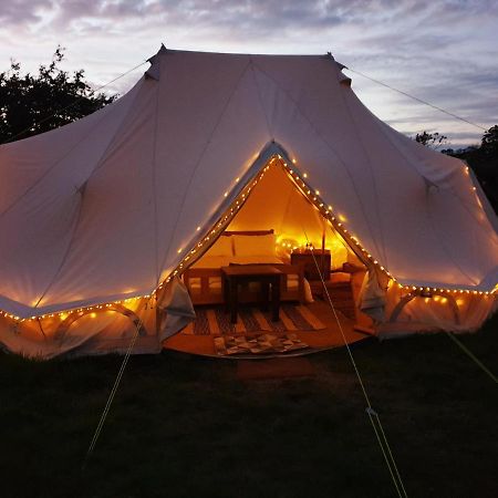 6M Emperor Tent Near Whitby With Log Burner Liverton 外观 照片