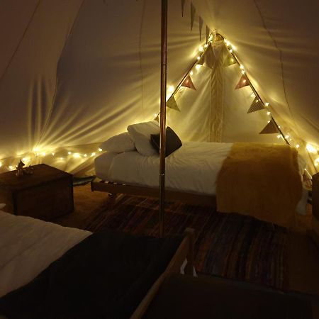 6M Emperor Tent Near Whitby With Log Burner Liverton 外观 照片