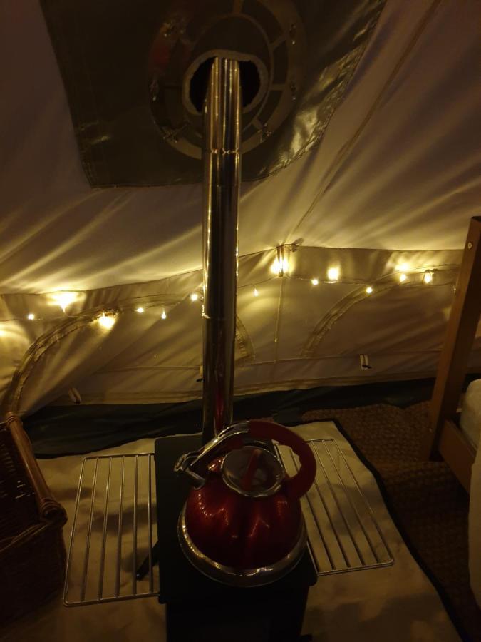 6M Emperor Tent Near Whitby With Log Burner Liverton 外观 照片